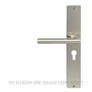 WINDSOR 8205 E48 BN CHARLESTON SQUARE LONGPLATE E48 KEYHOLE BRUSHED NICKEL