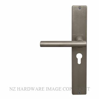 WINDSOR 8205 E48 NB CHARLESTON SQUARE LONGPLATE E48 KEYHOLE NATURAL BRONZE
