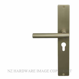 WINDSOR 8205 E48 RB CHARLESTON SQUARE LONGPLATE E48 KEYHOLE ROMAN BRASS