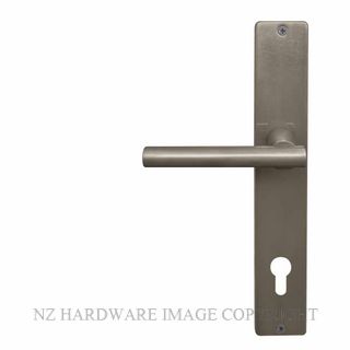 WINDSOR 8205 E85 NB CHARLESTON SQUARE LONGPLATE E85 KEYHOLE NATURAL BRONZE