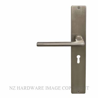 WINDSOR 8215L NB CHALET SQUARE LONGPLATE STD KEYHOLE NATURAL BRONZE