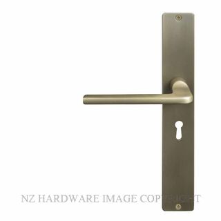 WINDSOR 8215L RB CHALET SQUARE LONGPLATE STD KEYHOLE ROMAN BRASS