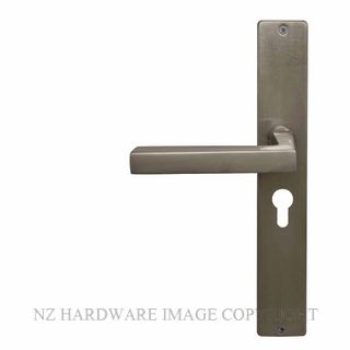 WINDSOR 8225 E48 NB FEDERAL SQUARE LONGPLATE E48 KEYHOLE NATURAL BRONZE