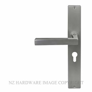 WINDSOR 8225 E48 SC FEDERAL SQUARE LONGPLATE E48 KEYHOLE SATIN CHROME