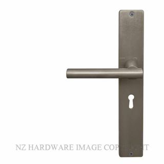 WINDSOR 8205L NB CHARLESTON SQUARE LONGPLATE STD KEYHOLE NATURAL BRONZE