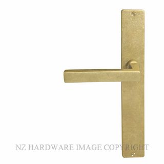 WINDSOR 8225 RLB FEDERAL SQUARE LONGPLATE RUMBLED BRASS