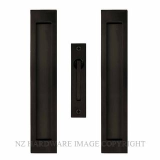 WINDSOR 5322 BLK SQ. SLIDING DOOR FLUSHPULL KIT 300X37MM MATT BLACK