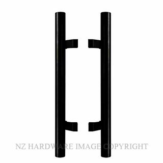 WINDSOR 7027 BLK PULL HANDLE 450MM OFFSET PAIR MATT BLACK