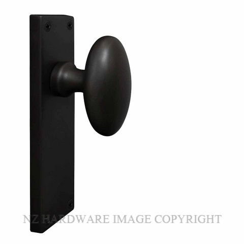 WINDSOR BLK TRADITIONAL OVAL KNOB HANDLES MATT BLACK