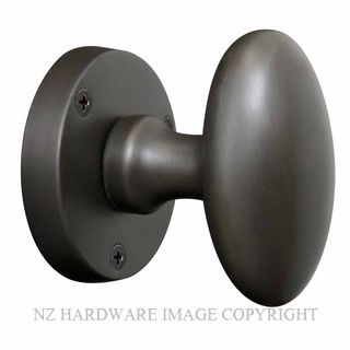 WINDSOR 5072 DRB KNOB LATCH OVAL PASSAGE SET DARK ROMAN BRASS