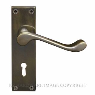WINDSOR 3006L OR VICTORIAN LEVER LOCK OIL RUBBED BRONZE