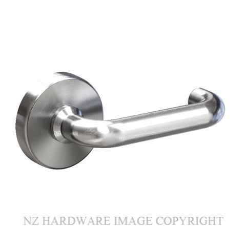 SCHLAGE MEDIO CENTRA SERIES BRUSHED SATIN CHROME