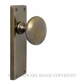WINDSOR 3013 OR VICTORIAN KNOB PASSAGE KITSET OIL RUBBED BRONZE