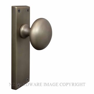 WINDSOR 3013 RB VICTORIAN KNOB PASSAGE KITSET ROMAN BRASS