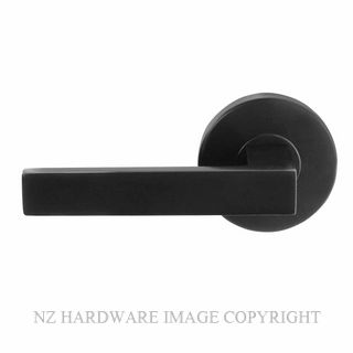 WINDSOR 9221 - 9225 HALO POLARIS LEVER SETS MATT BLACK