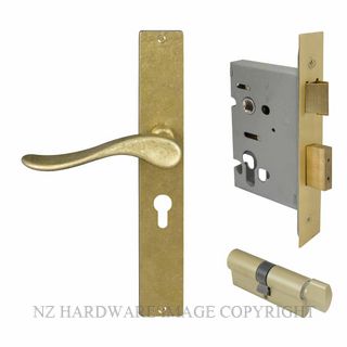 WINDSOR 8246 RLB HAVEN SQUARE LONGPLATE LOCKSET E48 RUMBLED BRASS