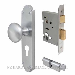 WINDSOR 3019 SC VICTORIAN KNOB EURO E48 LOCKSET SATIN CHROME