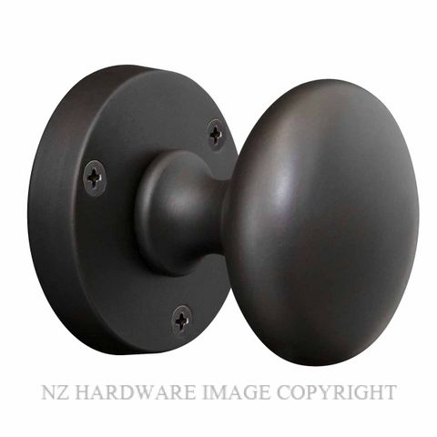 WINDSOR 3010-3011 VICTORIAN KNOB ON ROSE DARK ROMAN BRASS