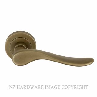 WINDSOR 8167LD RB HAVEN 52MM EXCLUSIVE ROUND ROSE ROMAN BRASS