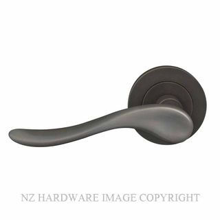 WINDSOR 8196 DRB HAVEN 64MM HANDLE SET LARGE ROUND ROSE DARK ROMAN BRASS