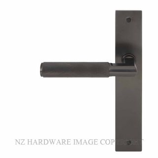 WINDSOR 8413 - 8476 GN LUMINA DIAMOND KNURL LEVER ON PLATE GRAPHITE NICKEL