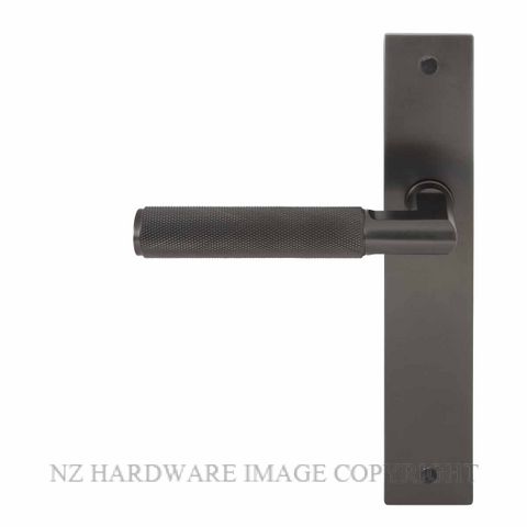 WINDSOR 8413 - 8476 GN LUMINA DIAMOND KNURL LEVER ON PLATE GRAPHITE NICKEL