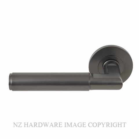 WINDSOR 8401 - 8470 GN LUMINA PLAIN LEVER ON ROSE GRAPHITE NICKEL