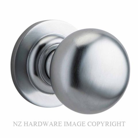 IVER 0205 CAMBRIDGE KNOB ON ROSE BRUSHED CHROME