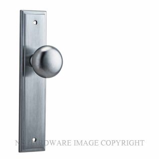 IVER 12340 CAMBRIDGE KNOB ON STEPPED PLATE BRUSHED CHROME