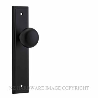 IVER 12840 CAMBRIDGE KNOB ON STEPPED PLATE MATT BLACK