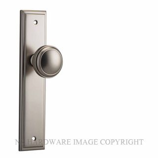 IVER 14838 PADDINGTON KNOB ON STEPPED PLATE SATIN NICKEL