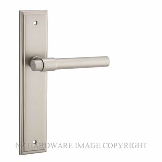 IVER 14902 HELSINKI LEVER ON STEPPED PLATE SATIN NICKEL