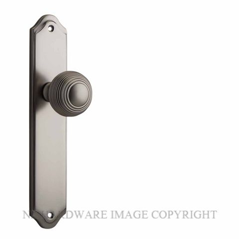 IVER 14830 GUILDFORD KNOB ON SHOULDERED PLATE SATIN NICKEL