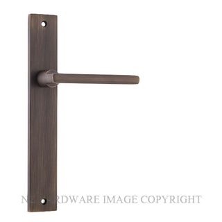 IVER 10702 BALTIMORE RECTANGULAR LATCH SIGNATURE BRASS