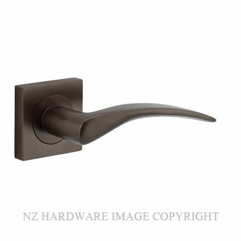 IVER 0281 OXFORD SQUARE ROSE FURNITURE SIGNATURE BRASS