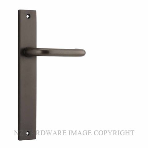 IVER 10844 OSLO RECTANGULAR LEVER ON PLATE HANDLES SIGNATURE BRASS