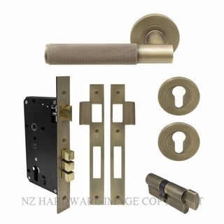 WINDSOR 8434 RB NIDO VERGE DIAMOND KNURL ROUND ROSE ENTRANCE SET ROMAN BRASS