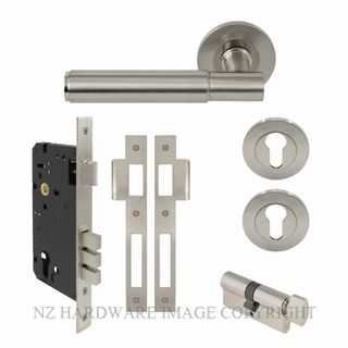 WINDSOR 8424 BN NIDO VERGE PLAIN ROUND ROSE ENTRANCE SET BRUSHED NICKEL
