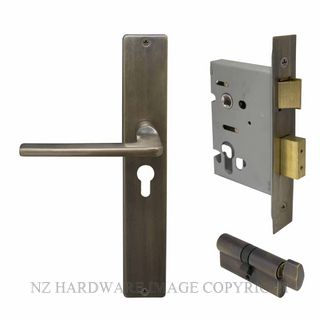 WINDSOR 8299 OR CHALET LONGPLATE E48 ENTRANCE SET OIL RUBBED BRONZE