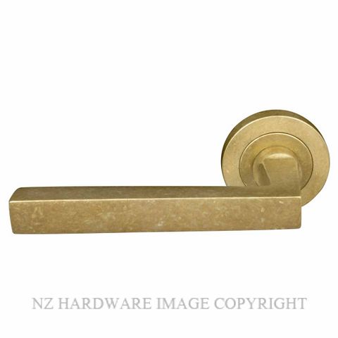 WINDSOR 8221 - 8229 RLB FEDERAL LEVER ON ROSE RUMBLED BRASS