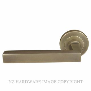 WINDSOR 8221 - 8229 RB FEDERAL LEVER ON ROSE ROMAN BRASS