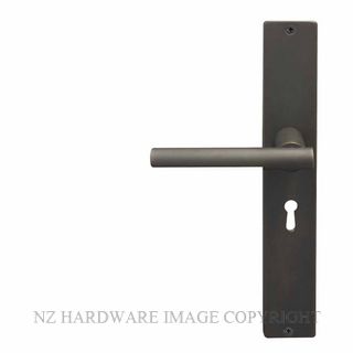 WINDSOR 8205L DRB CHARLESTON SQUARE LONGPLATE STD KEYHOLE DARK ROMAN BRASS