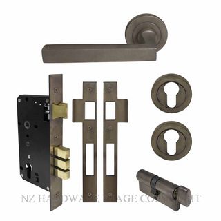 WINDSOR 8229 NB FEDERAL 52MM E85 ROSE HANDLE LOCKSET NATURAL BRONZE