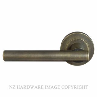 WINDSOR 8201 - 8209 CHARLESTON LEVER ON ROSE OIL RUBBED BRONZE