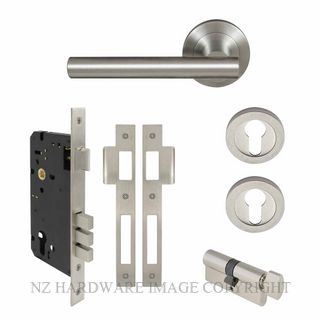 WINDSOR 8209 BN CHARLESTON 52MM ROUND ROSE E85 EURO LOCKSET BRUSHED NICKEL