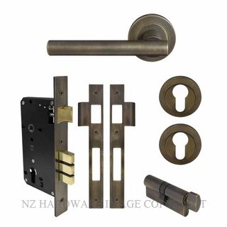 WINDSOR 8209 OR CHARLESTON 52MM ROUND ROSE E85 EURO LOCKSET OIL RUBBED BRONZE