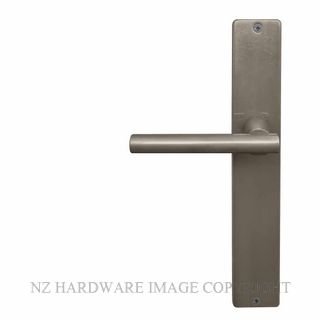 WINDSOR 8205RD NB CHARLESTON SQUARE LONGPLATE DUMMY HANDLE NATURAL BRONZE