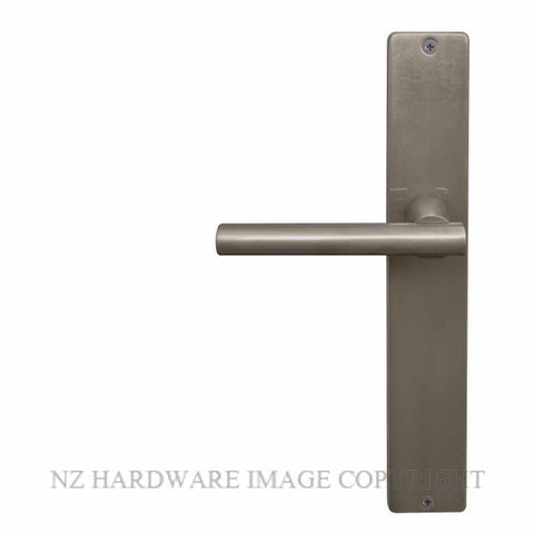 WINDSOR 8205 - 8274 CHARLESTON LEVER ON PLATE NATURAL BRONZE