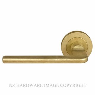 WINDSOR 8212 RLB CHALET 52MM ROUND ROSE PASSAGE SET RUMBLED BRASS