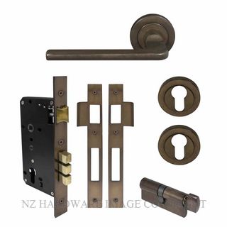 WINDSOR 8219 AB CHALET 52MM ROUND ROSE E85 LOCKSET ANTIQUE BRONZE